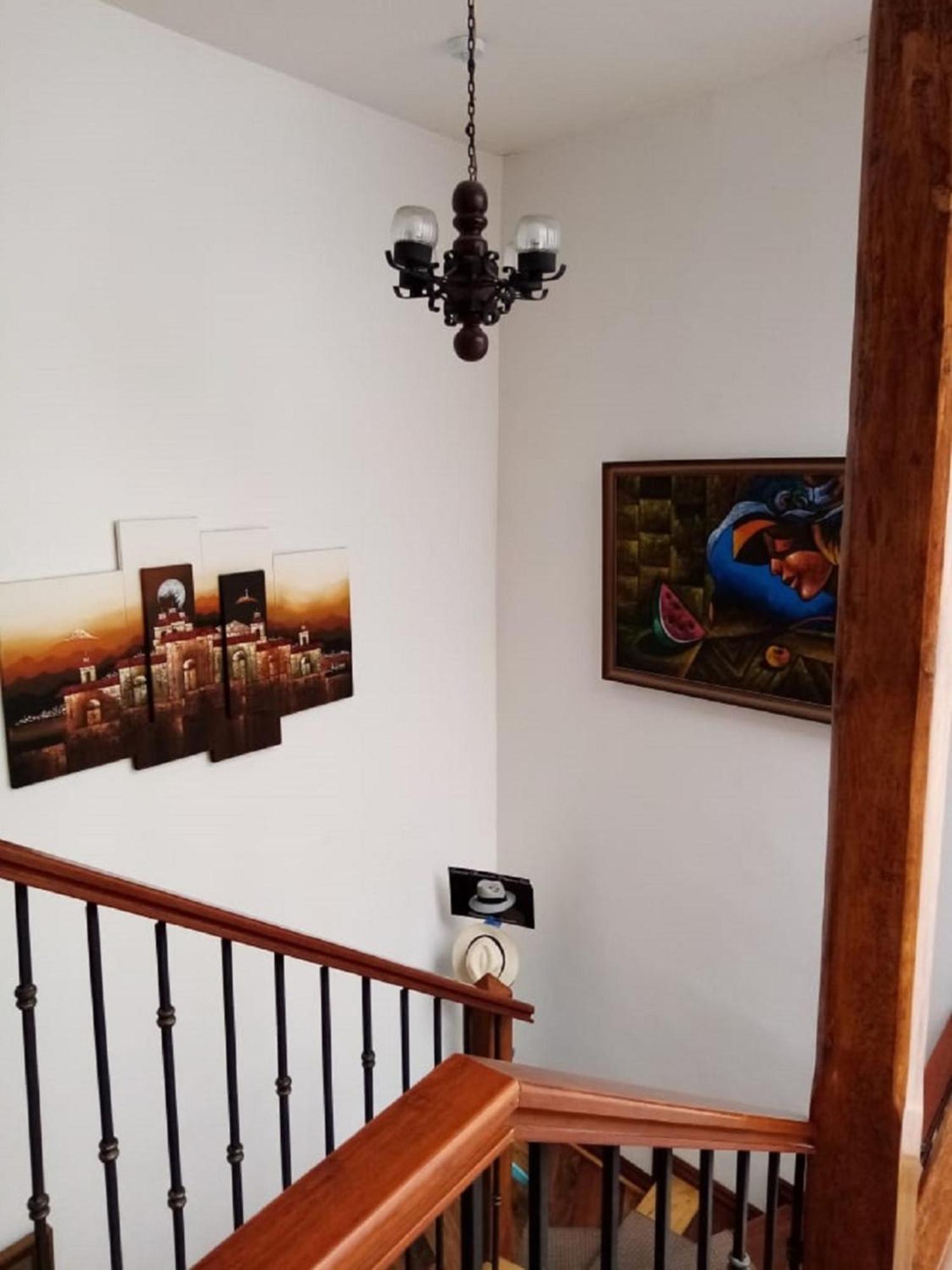 Hotel Casa Ecuatreasures Centro Historico กีโต ภายนอก รูปภาพ